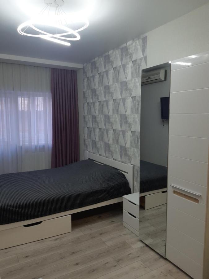 דירות חארקיב Apartmens On St. Fesenkovskaya 15 מראה חיצוני תמונה